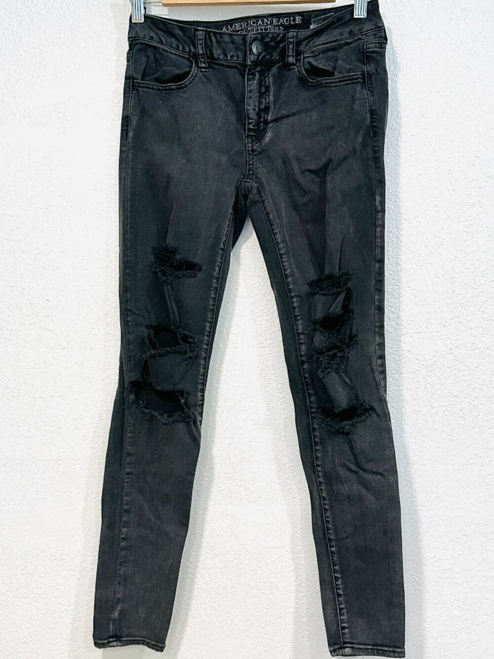 American Eagle Super Super Stretch Jegging Jeans Black Holes Rips W27xL27 Size 4